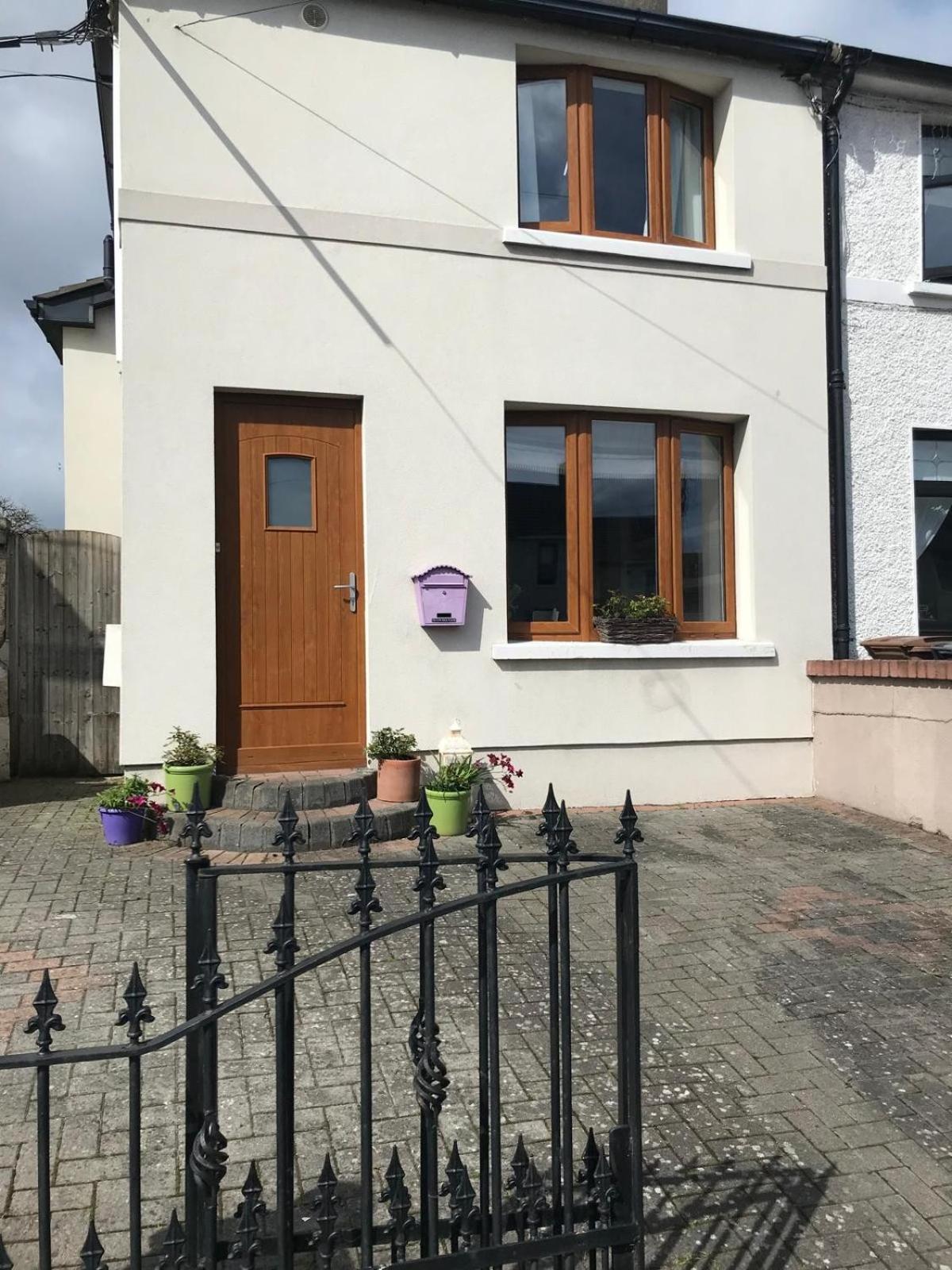 Spacious 3 Bed Townhouse In Dublin 12 Luaran gambar