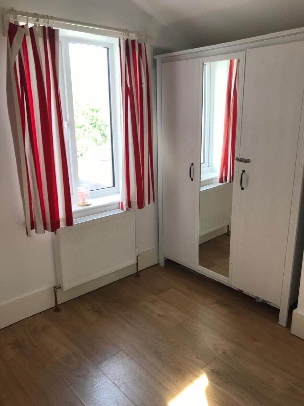 Spacious 3 Bed Townhouse In Dublin 12 Luaran gambar