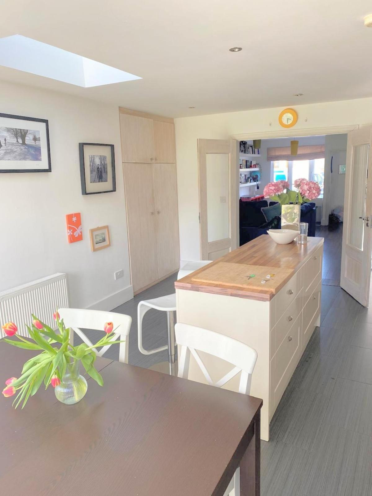 Spacious 3 Bed Townhouse In Dublin 12 Luaran gambar